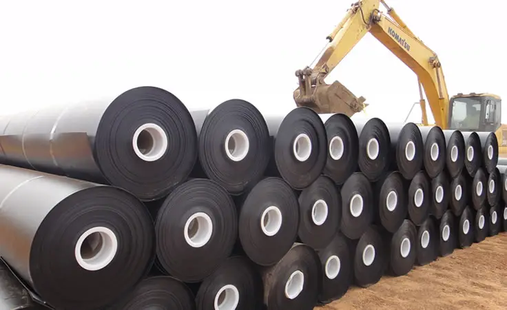 Báo Giá Màng Chống Thấm HDPE - Dịch vụ thi công hàn màng HDPE từ Hưng Phú