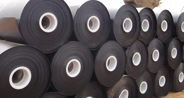 Bạt HDPE Đen  Bảo Vệ Môi Trường Và Nâng Cao Hiệu Quả Sản Xuất Bạt HDPE Đen  Bảo Vệ Môi Trường Và Nâng Cao Hiệu Quả Sản Xuất