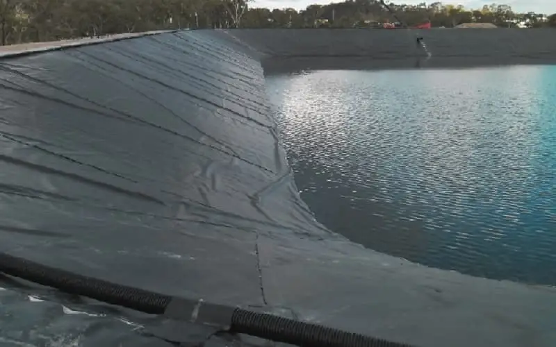 Bạt Làm Hồ Cá – Giải Pháp Vàng Cho Nuôi Trồng Thủy Sản Bền Vững