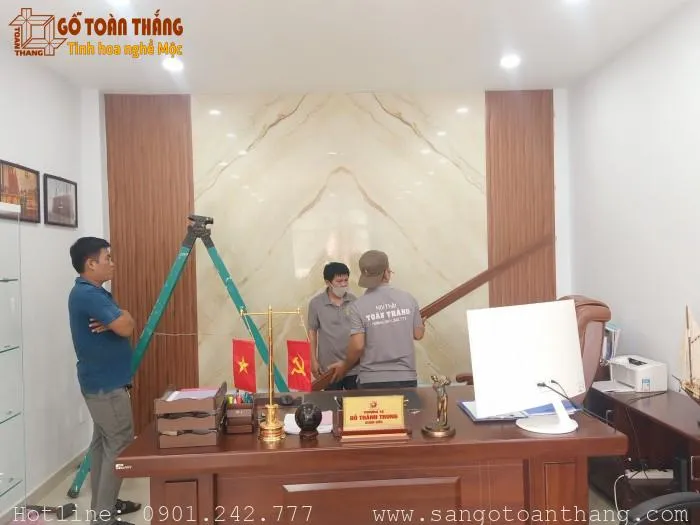 Bàn giao công trình thi công vách phòng làm việc ở Tân Bình, TPHCM