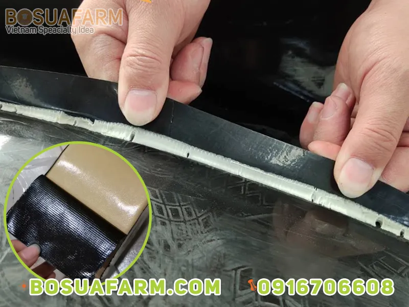 Băng dính TAPEGEO hai mặt đen dán kết nối bạt HDPE trong thi công ao hồ