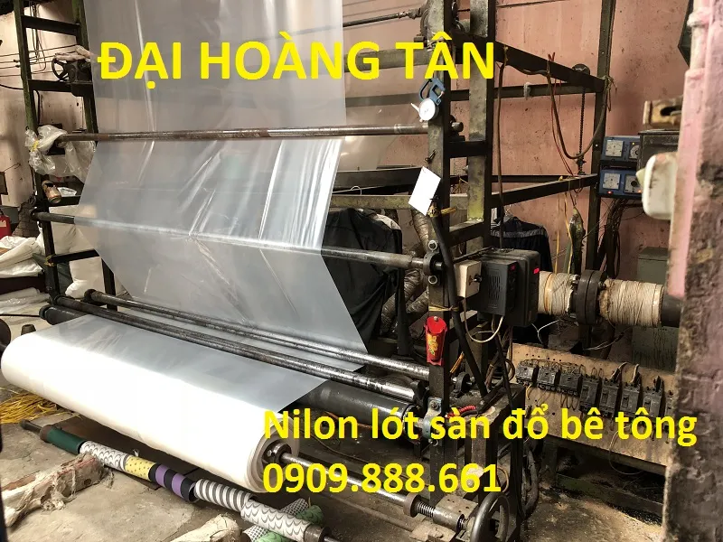 Bạt PE màu trắng lót nền bê tông