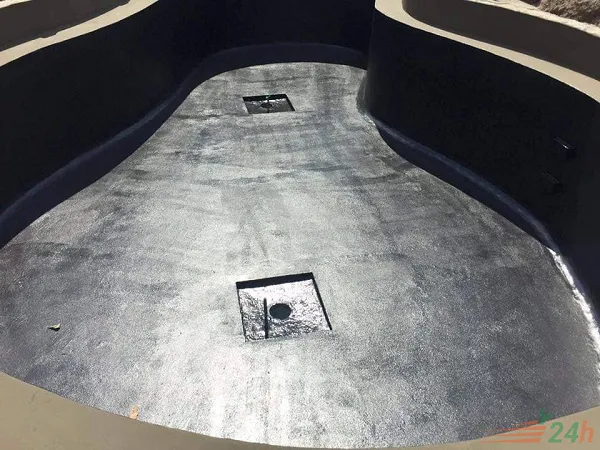 Bể cá sau khi sơn chống thấm Epoxy