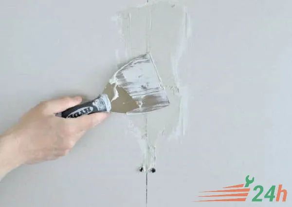 Bột trét chuyên dụng - Một loại vật liệu hỗ trợ chống thấm ngược tạo bề mặt phẳng mịn