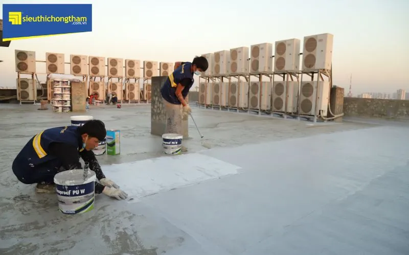 Các bước thi công vật liệu chống thấm trần nhà chuyên nghiệp