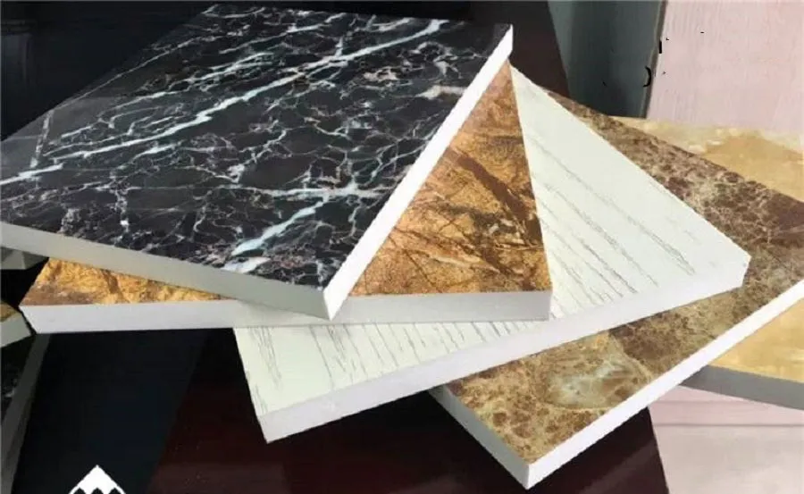 Các tấm alu vân đá với nhiều kích thước và độ dày khác nhau, sẵn sàng cho mọi công trình