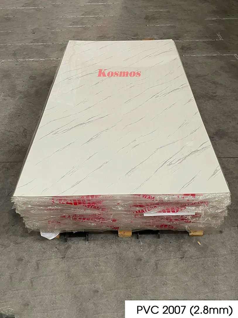 Cận cảnh tấm PVC vân đá 2.8mm mã PVC2007 với họa tiết tinh xảo