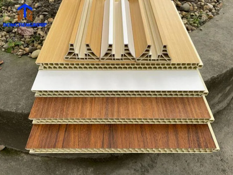 Cấu tạo cơ bản của vách ngăn nhựa Nano bao gồm ba thành phần chính là lõi nhựa, lớp phủ Nano và khung viền