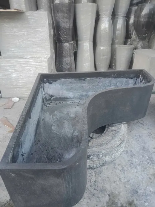 Chậu cá xi măng bền đẹp, chống thấm tốt cho mọi điều kiện thời tiết