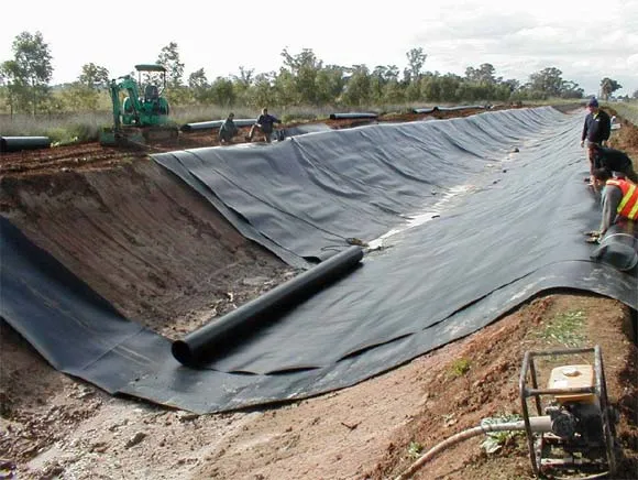 chống thấm đê đập kênh mương bằng HDPE