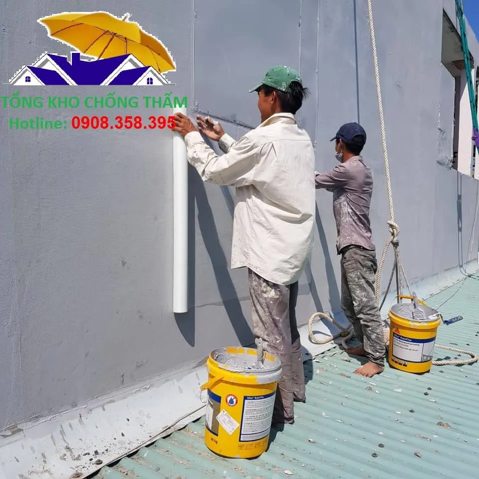 Chuyên gia thi công chống thấm tường đứng với sản phẩm Sika RainTite