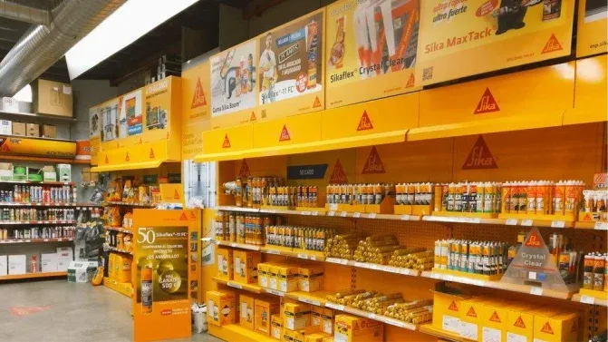 Đội ngũ kỹ thuật viên Sika hỗ trợ đại lý xử lý sản phẩm lỗi, đảm bảo chất lượng