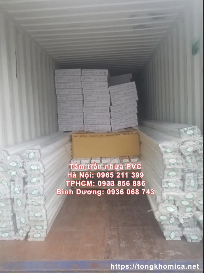 Đóng gói tấm trần thả PVC chuyên nghiệp