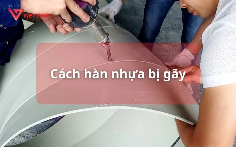 Dụng cụ và que hàn nhựa cứng để sửa chữa các vết nứt, gãy