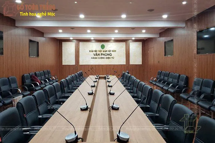 Giá tấm nhựa ốp tường Nano không quá cao so với các vật liệu khác