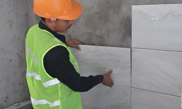 Giải pháp ốp gạch chống thấm giúp tiết kiệm chi phí