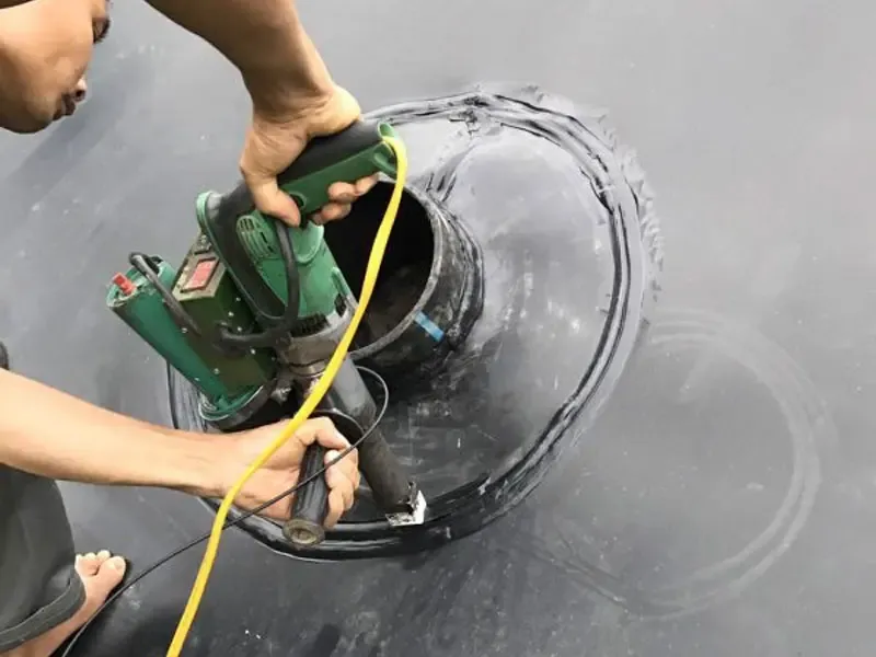 Giám sát chuẩn bị mặt bằng cho Bạt HDPE