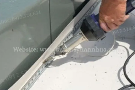 Hàn bạt nhựa HDPE, PVC, PE bằng máy cầm tay LST1600