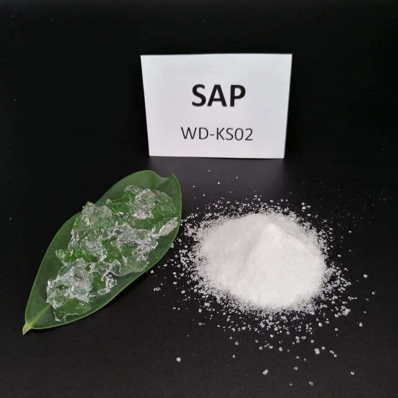 Hạt bột SAP (Super Absorbent Polymer) đang hấp thụ và trương nở khi tiếp xúc với nước