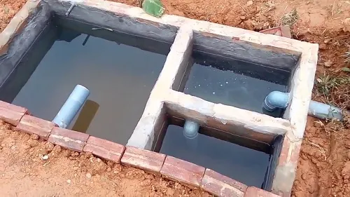 Hệ thống ống dẫn trong bể phốt 3 ngăn cần được lắp đặt chính xác