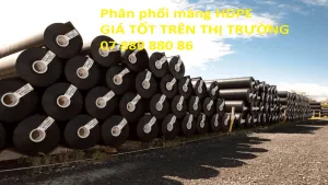Hình ảnh cuộn màng chống thấm HDPE màu đen, vật liệu chính trong thi công địa kỹ thuật môi trường