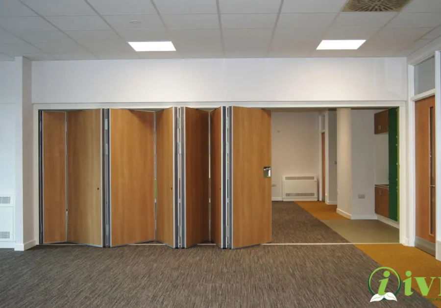 Hướng dẫn lắp đặt vách ngăn nhựa PVC di động cho văn phòng