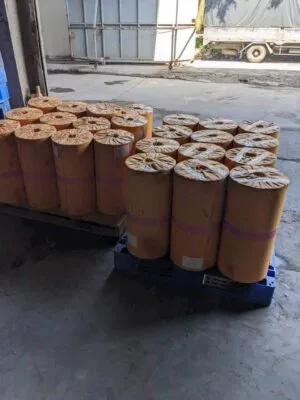 Kho hàng màng nhựa PVC cứng của RVC, đảm bảo hàng hóa sẵn sàng cung cấp