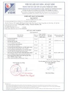 Kiểm tra độ bám dính và khả năng đàn hồi của MaxFlex 201 trên bề mặt mẫu