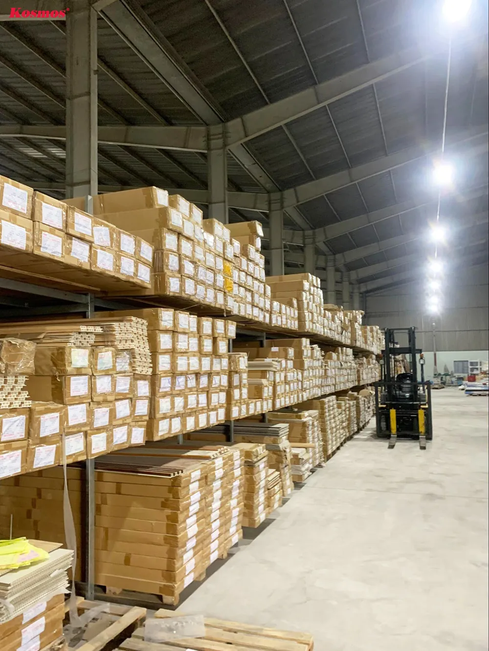 Kosmos chuyên phân phối các loại vật liệu ốp tường chống thấm uy tín, chất lượng
