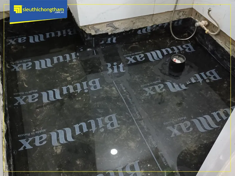 Màng tự dính chống thấm nhà vệ sinh chung cư hiệu quả, dễ thực hiện