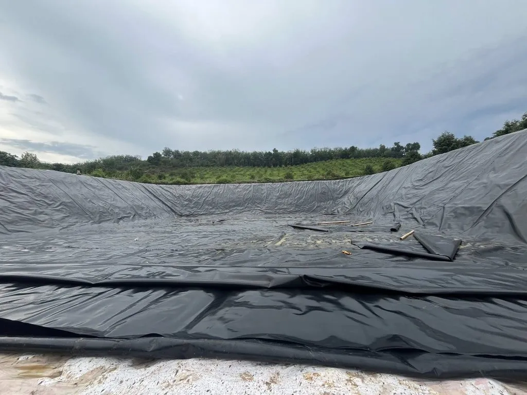 Mặt bằng chuẩn bị trước khi trải bạt HDPE
