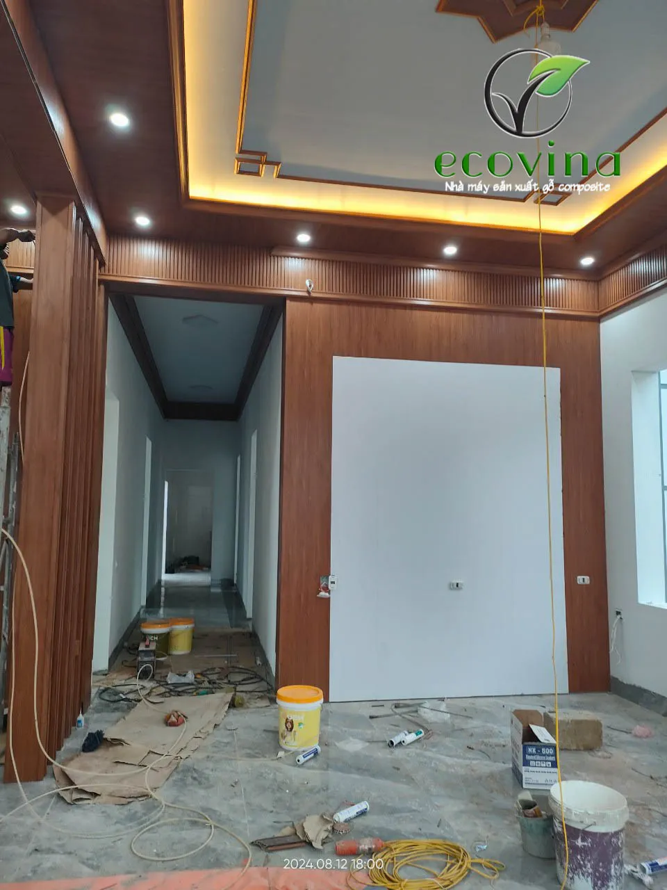 Mẫu mã tấm nhựa ốp tường nano vân gỗ đa dạng, mang đến vẻ đẹp ấm cúng cho căn phòng.
