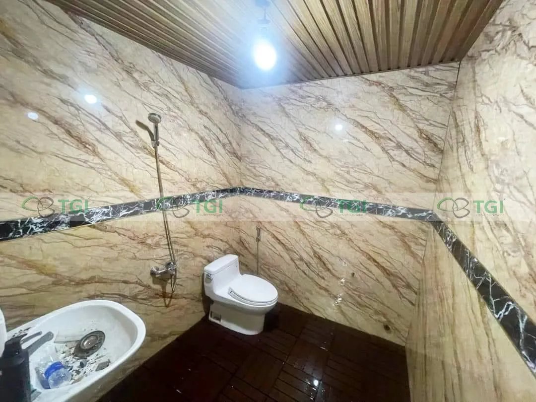 mẫu ứng dụng tấm pvc vân đá lối đi 09