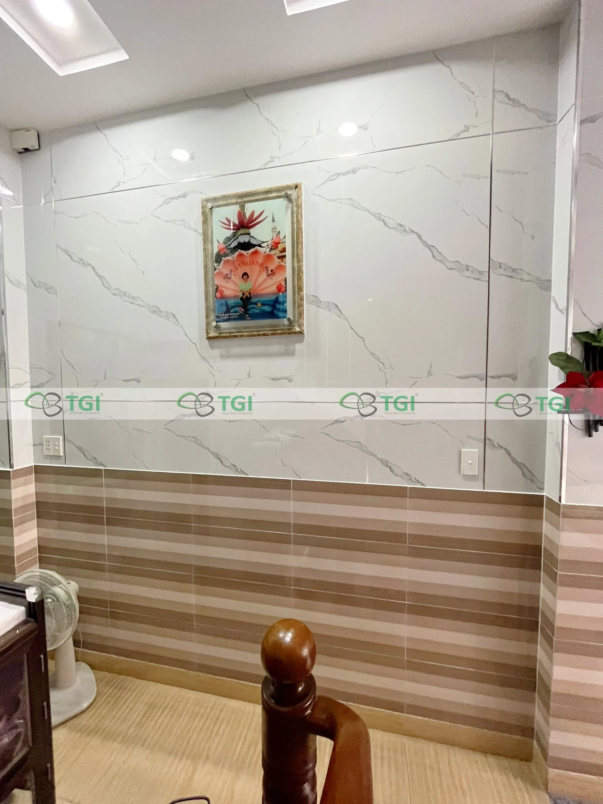 mẫu ứng dụng tấm pvc vân đá tinh tế 14