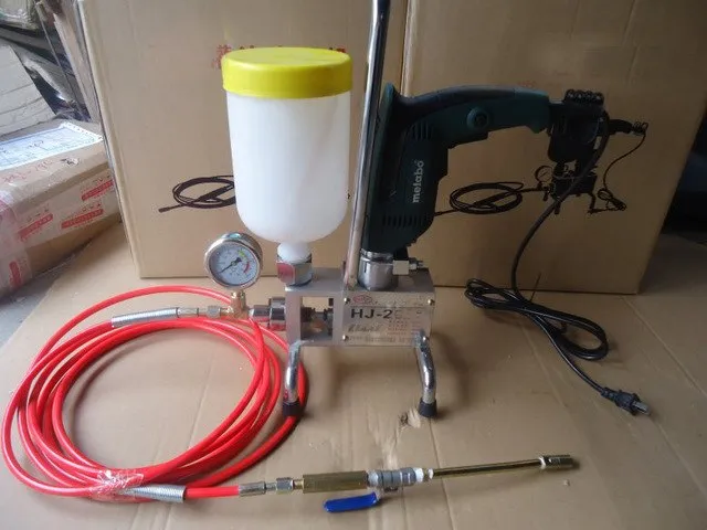 Máy bơm keo epoxy áp lực cao chuyên dụng để xử lý vết nứt sàn bê tông