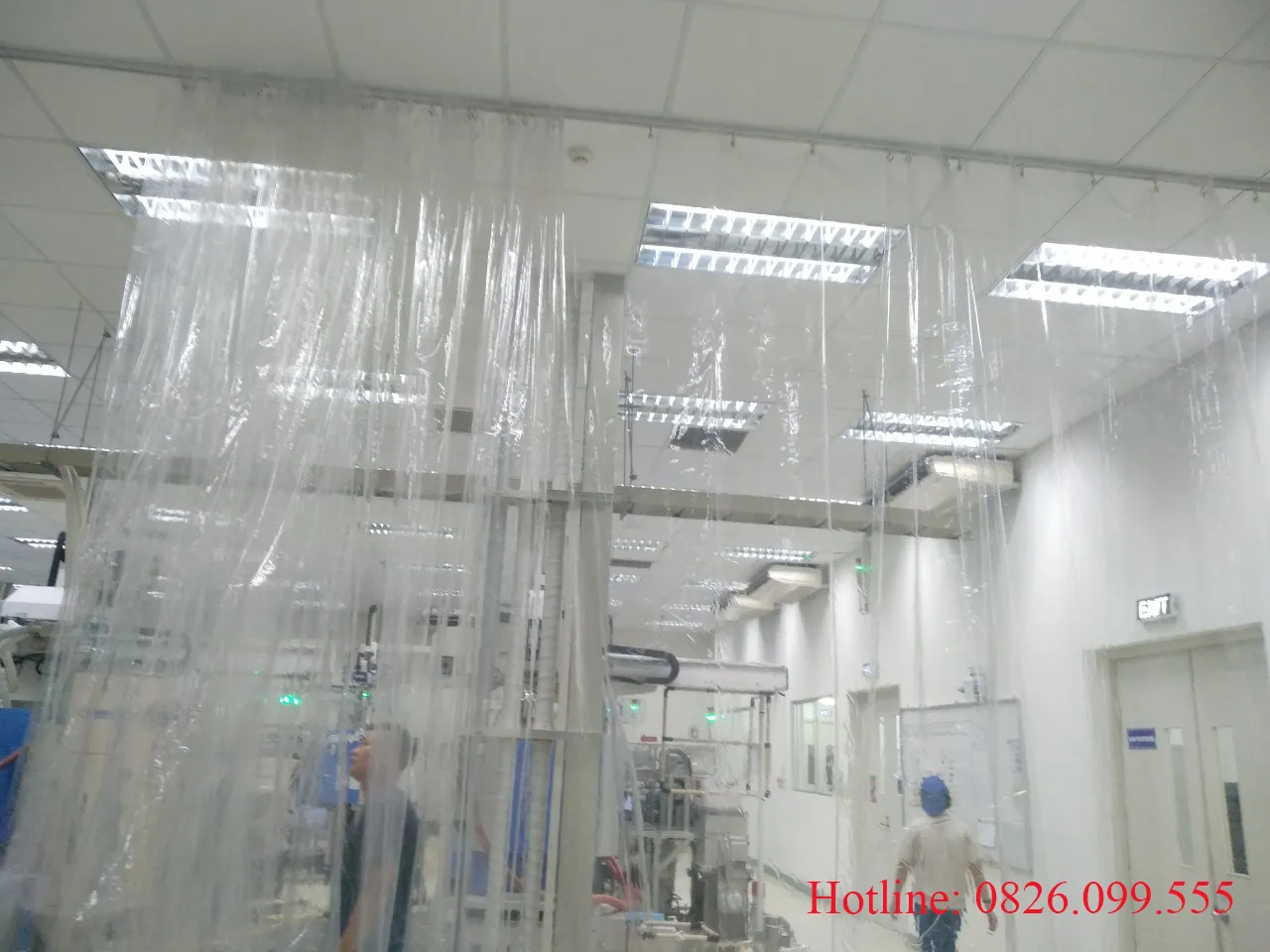 Máy hàn nhựa tạo vách ngăn PVC khổ lớn