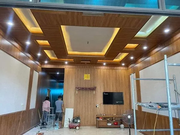 Nhà ốp nhựa PVC không còn lo bong tróc, bảo vệ tường hiệu quả