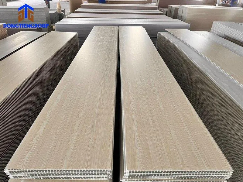Phân loại vách ngăn phòng nhựa nano theo chất liệu nhựa PVC và ABS nano