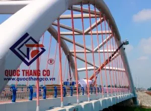 Phun Polydek bảo vệ bê tông cầu giao thông