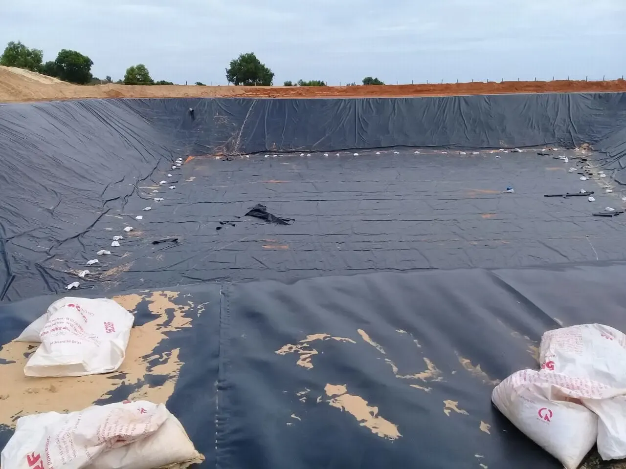 Quy trình kiểm tra chất lượng mối hàn màng HDPE theo tiêu chuẩn TCVN 11322:2018 để xác định độ kín nước