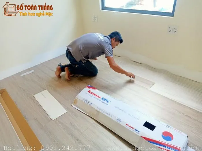Sàn nhựa giả gỗ hèm khóa thi công linh động hơn trên mọi mặt bằng