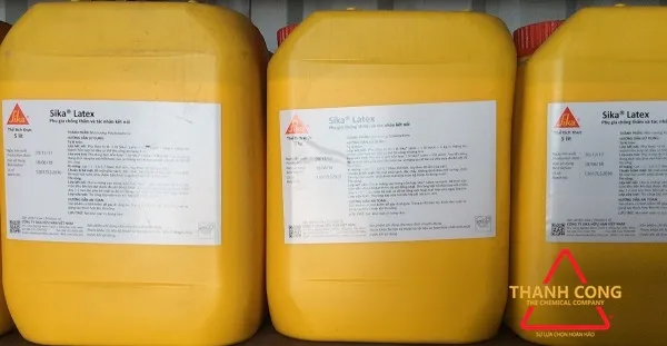 Sika Latex 5 lít màu trắng ngà, phụ gia chống thấm hiệu quả cho công trình