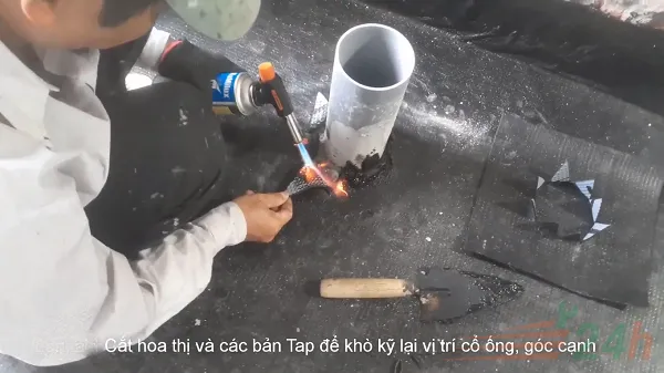 Sử dụng màng chống thấm bitum khò nóng để tạo lớp bảo vệ vững chắc cho sàn nhà