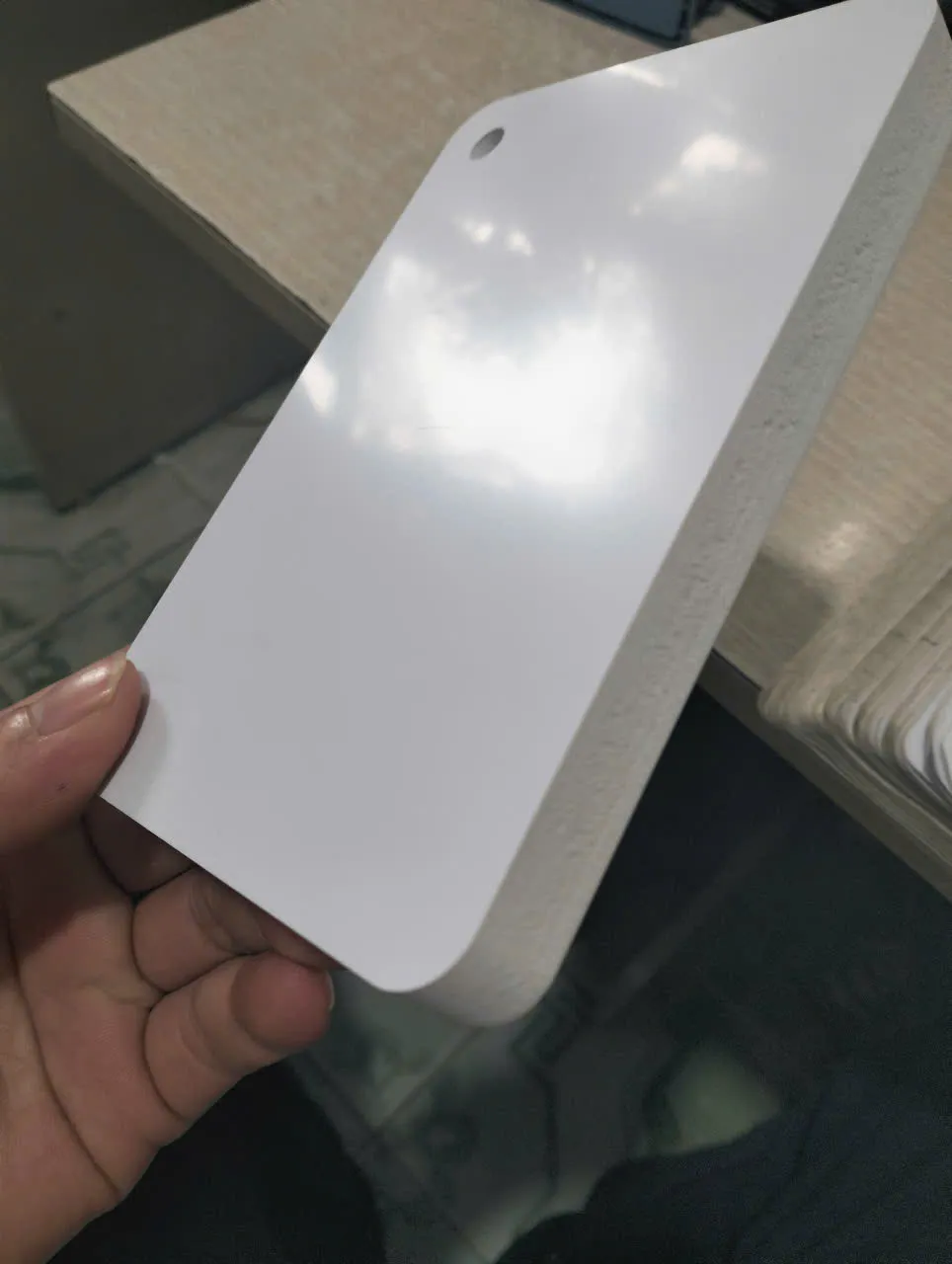 Tấm gỗ nhựa trang trí bề mặt