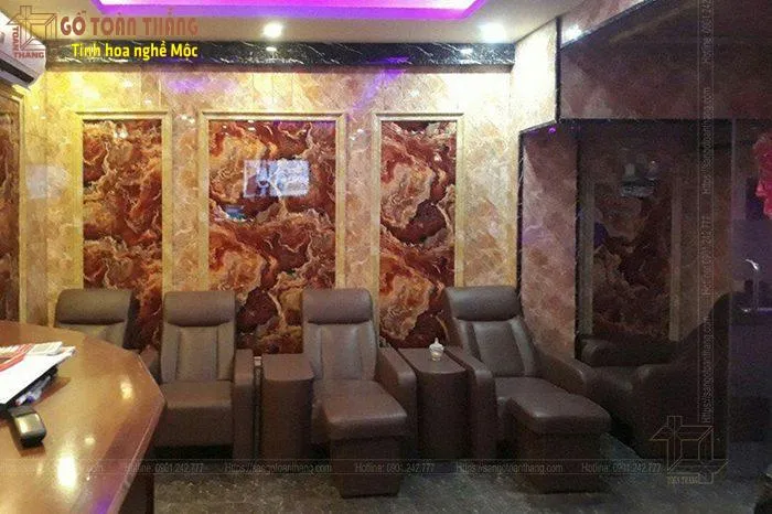 Tấm nhựa giả đá ốp được sử dụng phổ biến ở quán karaoke