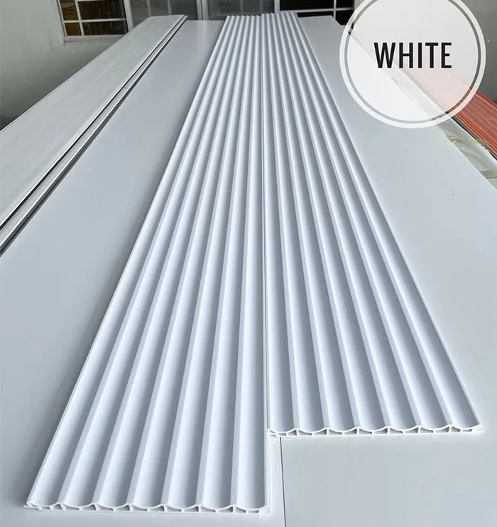 Tấm nhựa ốp tường PVC lam sóng bán nguyệt màu trắng với các đường bo tròn mềm mại