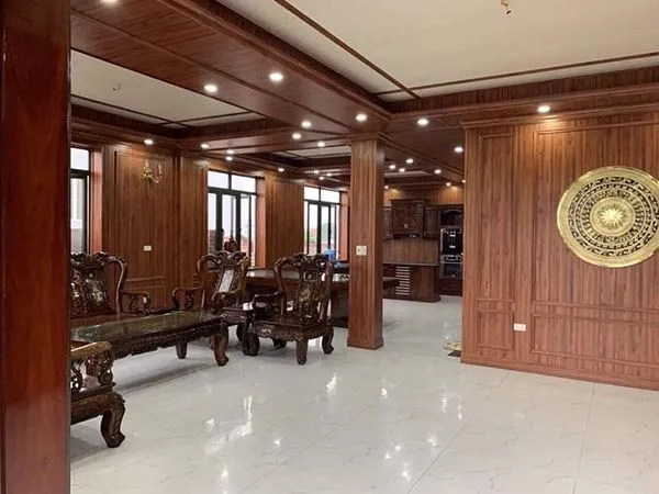 Tấm nhựa ốp tường PVC tạo điểm nhấn sang trọng cho không gian