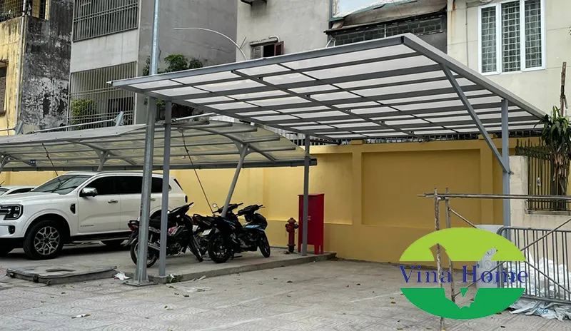 Tấm nhựa trắng ứng dụng lợp mái lấy sáng cho không gian rộng, tối ưu chi phí và hiệu quả.