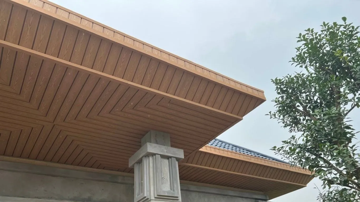 Tấm ốp nhựa PVC ngoài trời bền mặt nhẵn cứng