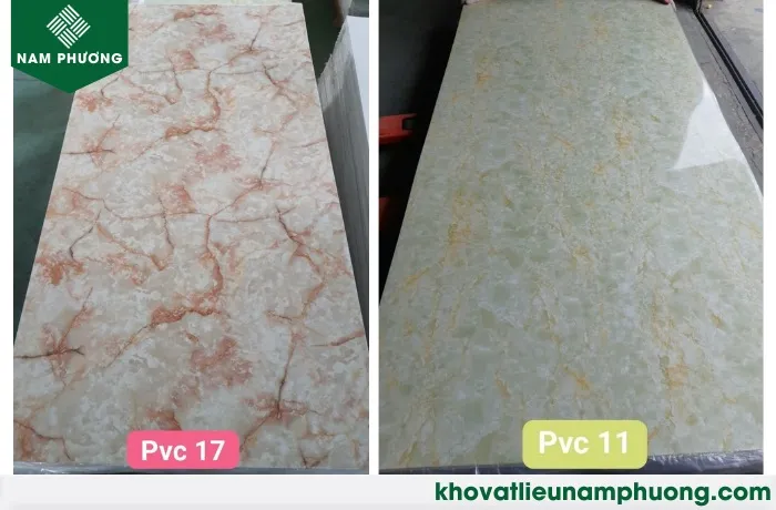 Tấm ốp PVC vân đá phổ biến với vân đá cẩm thạch nhẹ nhàng, dễ dàng kết hợp trong thiết kế.